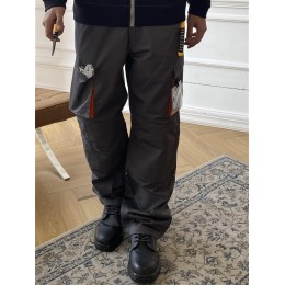 Design autumn and winter cold-proof industrial style multi-pocket pants Order solid color multi-pocket pants Models try on Industrial multi-generation pants supplier IG-BD-UK-23029 Design autumn and winter cold-proof industrial style multi-pocket pants Order solid color multi-pocket pants Models try on Industrial multi-generation pants supplier IG-BD-UK-23029